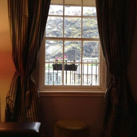 Joivy Stylish Castle View Apartment Edinburgh Kültér fotó
