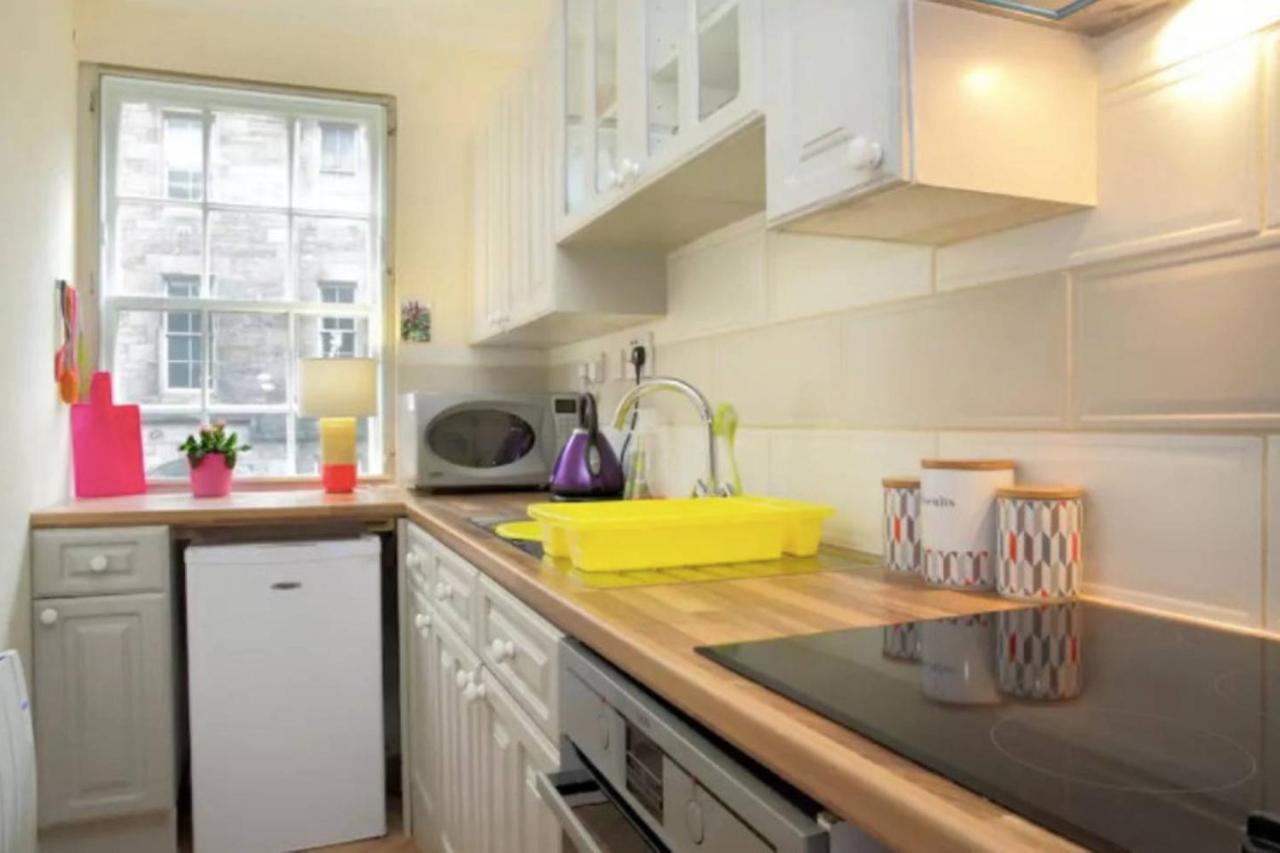 Joivy Stylish Castle View Apartment Edinburgh Kültér fotó