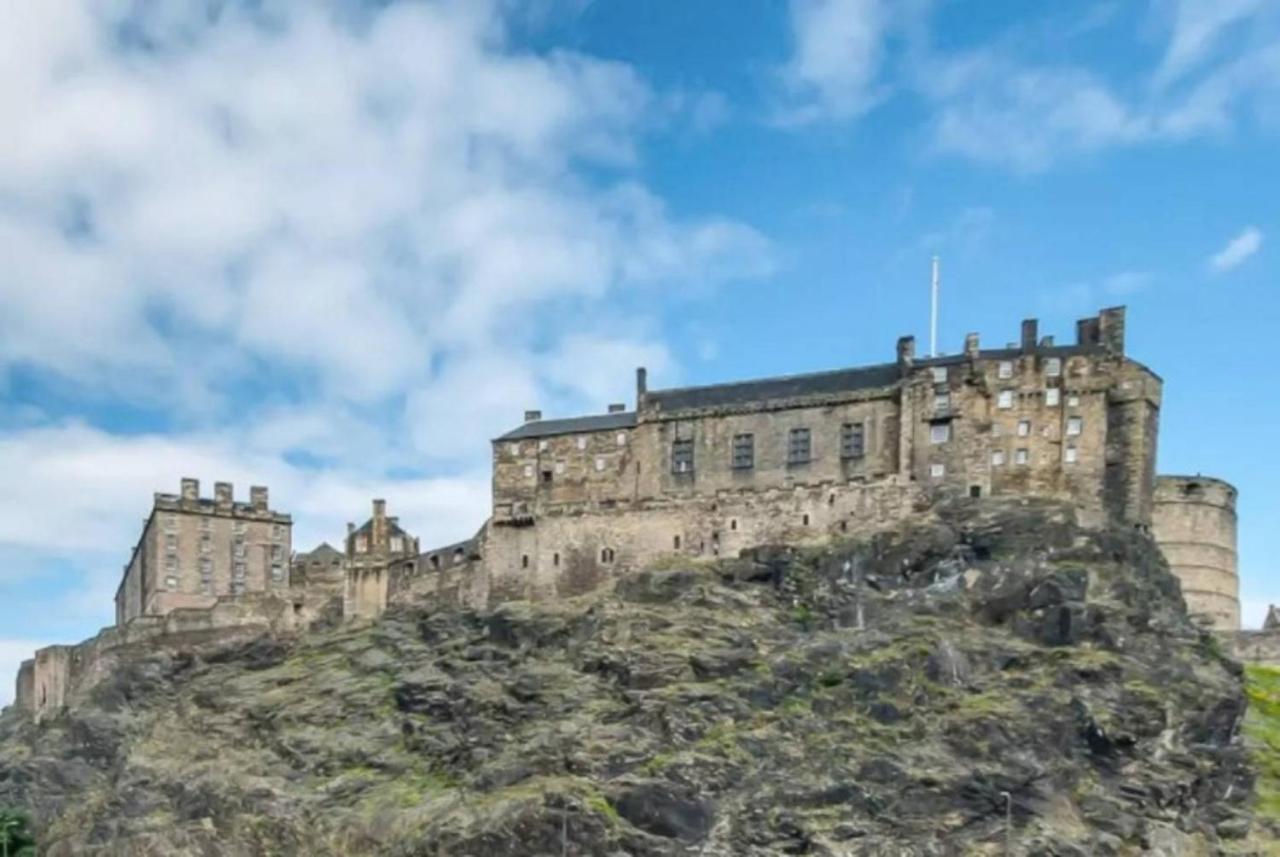 Joivy Stylish Castle View Apartment Edinburgh Kültér fotó